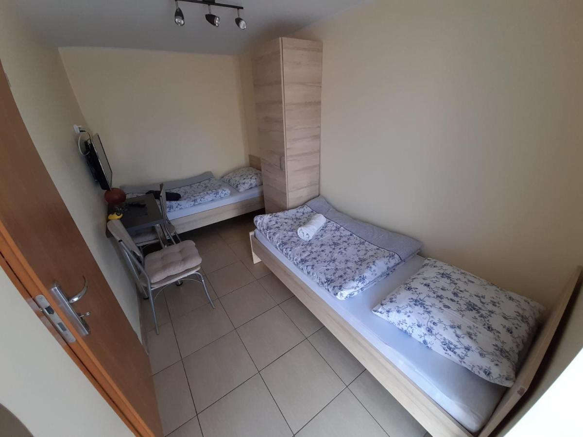 Pokoje Freedoor Lugniany Luaran gambar